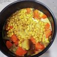 じゃがいもとにんじんとコーンの煮物