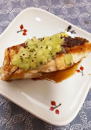 キウイでさっぱり鯛のソテー-レシピのメイン写真