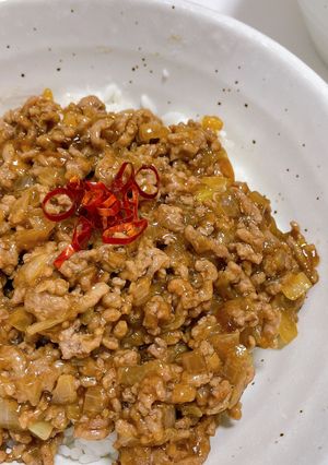 ミンチ肉のオイスター丼-レシピのメイン写真