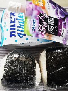 おにぎり弁当(タラコ&焼き肉)-レシピのメイン写真