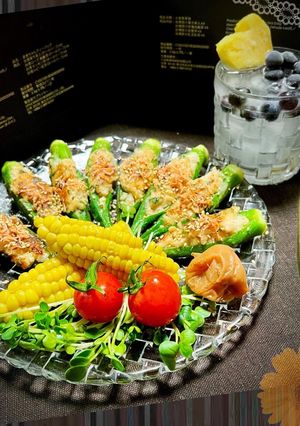オクラが主役!オートミール入りエビ餃子♪-レシピのメイン写真