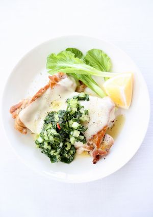 【チーズチキンソテー(小松菜ソース)】-レシピのメイン写真