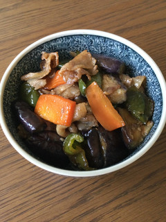 我が家の丼☆野菜嫌いさんのための焼肉丼♪-レシピのメイン写真