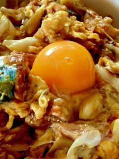 缶詰で手軽に簡単!サバ味噌煮丼-レシピのメイン写真