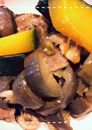 レンジで時短！かぼちゃとなすの豚肉炒め-レシピのメイン写真