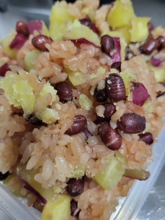炊飯器でさつまいもと小豆のおこわ-レシピのメイン写真
