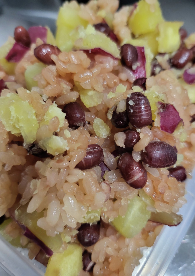 炊飯器でさつまいもと小豆のおこわ-レシピのメイン写真