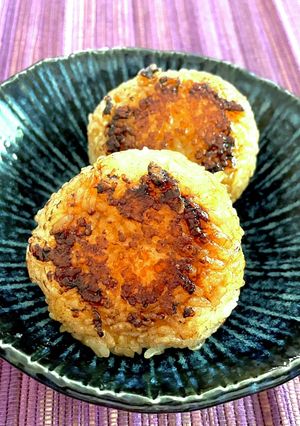 バターしょうゆ焼きおにぎり-レシピのメイン写真
