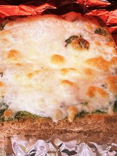 大葉ジェノベーゼソースとチーズのトースト-レシピのメイン写真