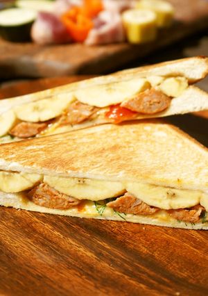 キャンプで！お家で！バナナホットサンド-レシピのメイン写真