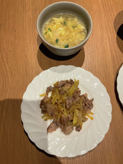 豚肉とじゃがいもの炒め物、卵スープ-レシピのメイン写真