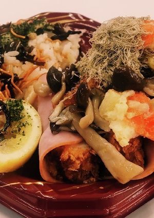“とんかつポテサラしめじハム巻きとろろ”-レシピのメイン写真
