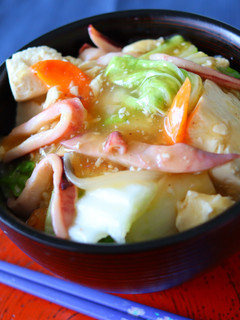 旨味たっぷり♫イカと豆腐の中華丼-レシピのメイン写真