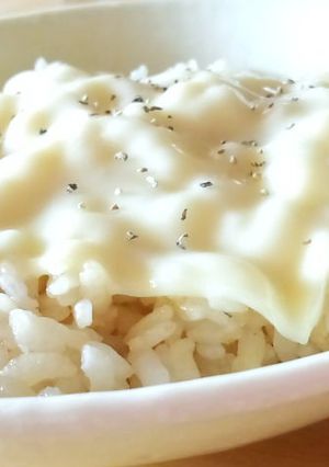 ランチ?夜食?バター醤油ライスonチーズ-レシピのメイン写真