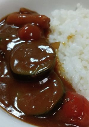 ズッキーニとミニトマトの夏休みカレー-レシピのメイン写真
