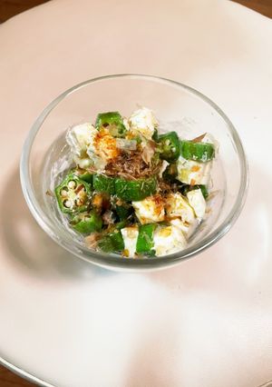 簡単!オクラとクリームチーズの鰹節のせ♪-レシピのメイン写真