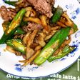 簡単!舞茸とオクラの肉炒め☆
