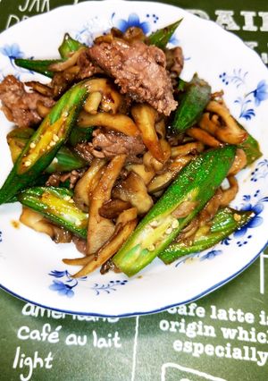 簡単!舞茸とオクラの肉炒め☆-レシピのメイン写真