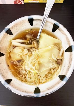 きのこと千切りキャベツ雲呑スープ-レシピのメイン写真