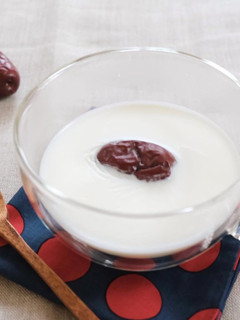【薬膳】なつめと杏仁のホットドリンク-レシピのメイン写真