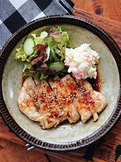 ガッツリ肉料理★鶏むね肉の甘辛バターだれ-レシピのメイン写真