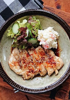 ガッツリ肉料理★鶏むね肉の甘辛バターだれ-レシピのメイン写真