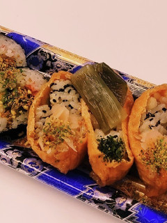 “帰ってきた助六弁当見参”&ガリ茎わかめ-レシピのメイン写真