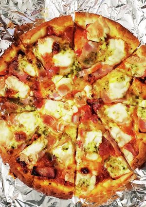 《市販のピザ→☆満腹 ピザにしましょ☆》-レシピのメイン写真