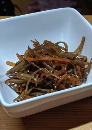 料理初心者も作りやすい「きんぴらごぼう」-レシピのメイン写真