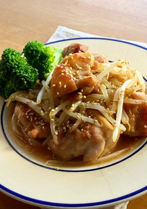 簡単節約*鶏もも肉ともやしのうま味噌炒め-レシピのメイン写真