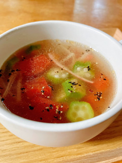ほっこり美味しい♪トマトとオクラのスープ-レシピのメイン写真