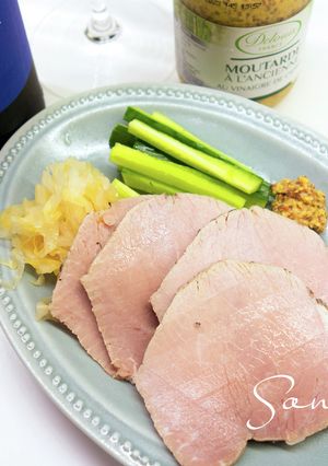 ガッツリ肉料理 炊飯器しっとり*塩豚ハム-レシピのメイン写真