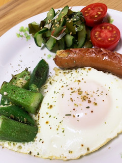 おくら!目玉焼きのお供に-レシピのメイン写真