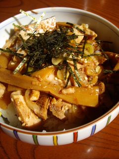 チャーシュー丼。ラー油でピリ辛♪-レシピのメイン写真