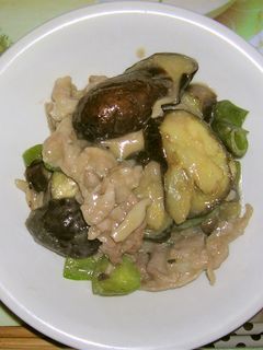 茄子とピーマン・シメジの肉味噌炒め。-レシピのメイン写真