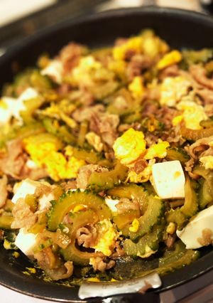 豆腐・ゴーヤ・豚肉のシンプルチャンプル-レシピのメイン写真