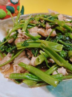 空芯菜と豚肉の炒めもの-レシピのメイン写真