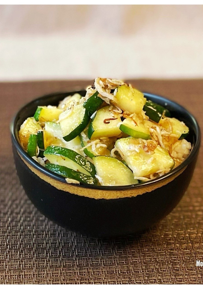 我が家の丼　炒めしらすとズッキーニ丼-レシピのメイン写真