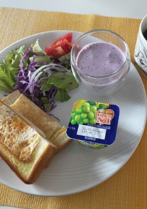 食パンくり抜き♬お手軽ホットサンド-レシピのメイン写真