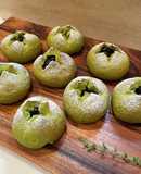 黒蜜がめちゃくちゃ合う黒豆入り抹茶パン