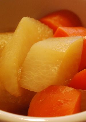 大根とにんじんの煮物-レシピのメイン写真