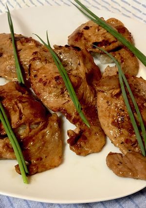 ［ガッツリ肉料理］豚肉生姜焼きのにぎり-レシピのメイン写真