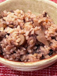 玄米で中華風炊き込みご飯-レシピのメイン写真
