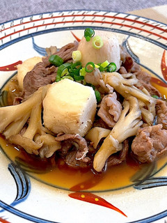 牛肉と里芋と舞茸のめんつゆバター煮-レシピのメイン写真