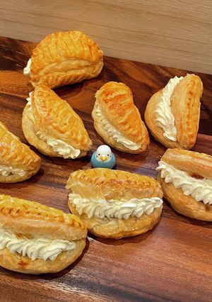 マリトッツォ風ショソン・オ・ポムの作り方-レシピのメイン写真