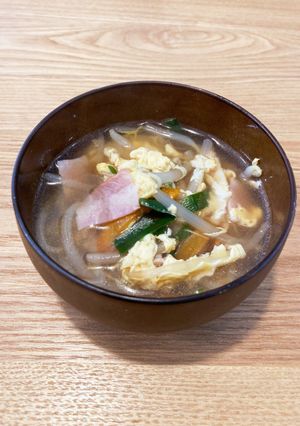 子供大好き♪もやしたっぷり中華スープ-レシピのメイン写真