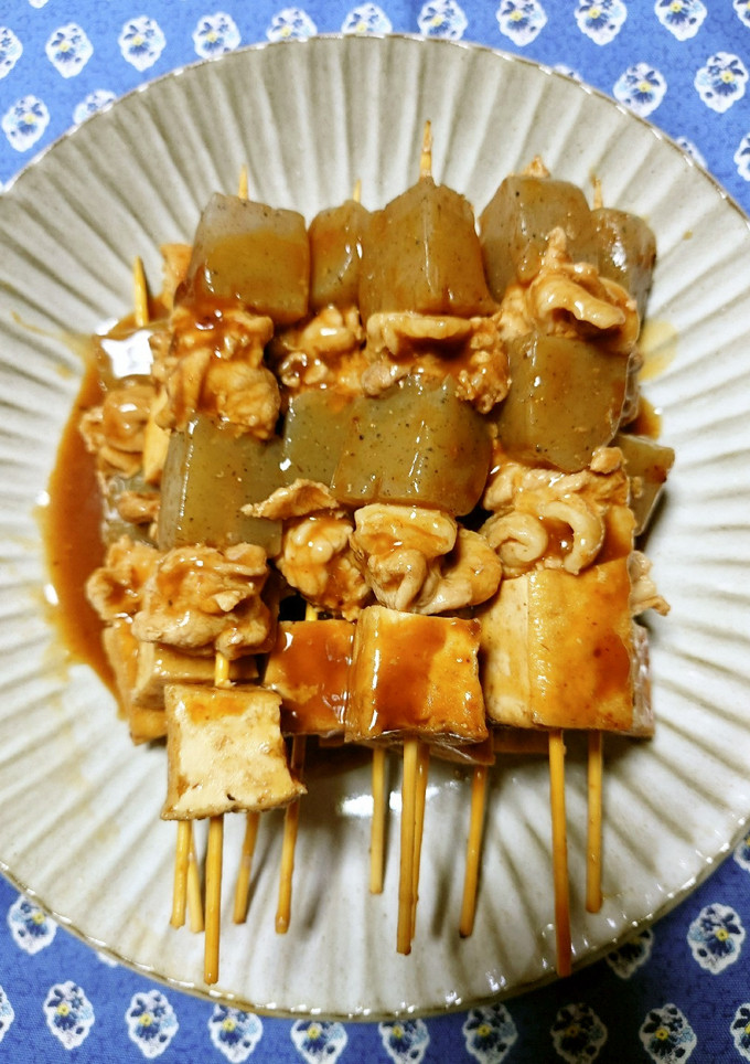 ヨウサマの減塩赤味噌の牛すじ煮込み風-レシピのメイン写真