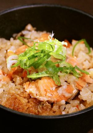 ビワマスの炊き込みごはん【食遺産】-レシピのメイン写真