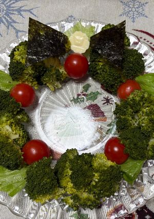クリスマスに♪簡単！ブロッコリーのリースサラダ-レシピのメイン写真