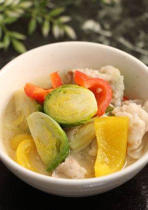 簡単!豚汁☆季節の野菜 芽キャベツ-レシピのメイン写真